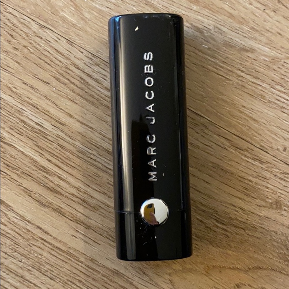 Marc Jacobs lip creme in 238 je t’aime